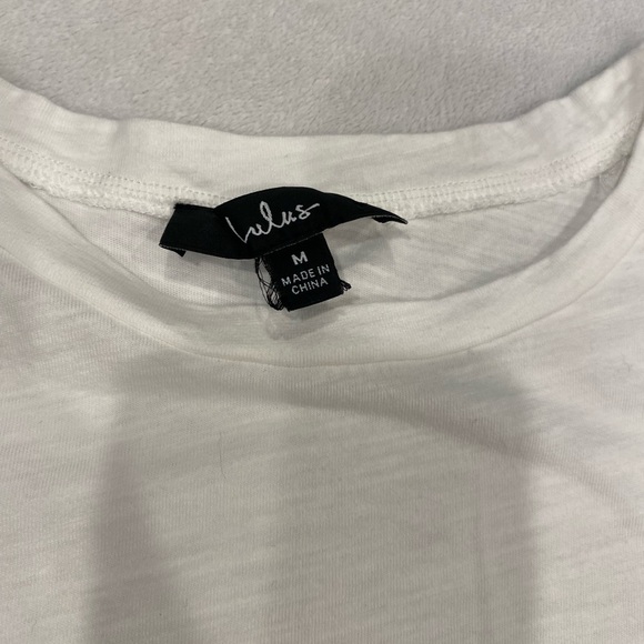 Lulu's Distressed White Tee - Picture 6 of 10